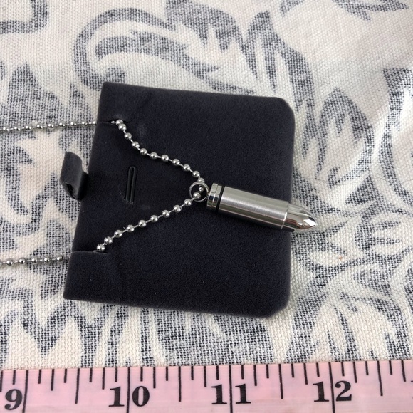 NIB In Loving Memory Bullet Urn Necklace - Picture 7 of 16
